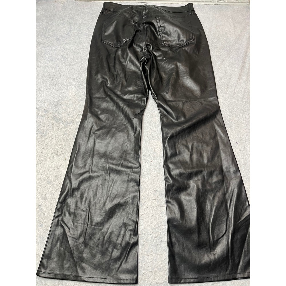 Old Navy Womens Higher High-Rise Flare Faux Leather‎ Pants Black size  14